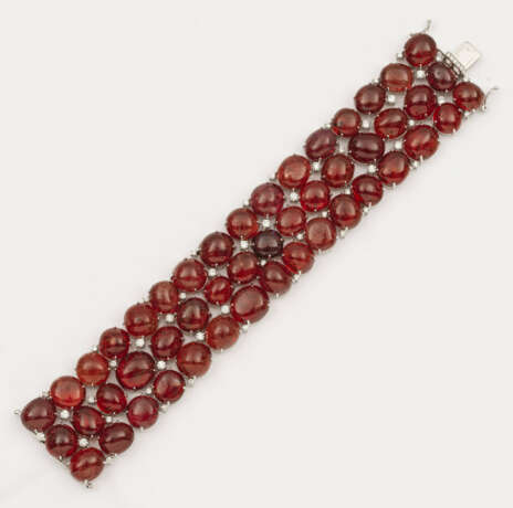 Extravagantes Cocktail-Armband mit Spinellen - photo 1