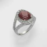 Seltener zweifarbiger Saphir-Brillantring - photo 1