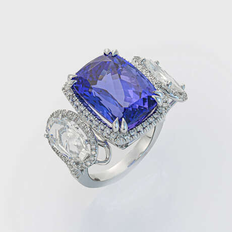 Glamouröser Tansanit-Diamant-Ring - photo 1 Glamouröser Tansanit-Diamant-Ring - photo 1