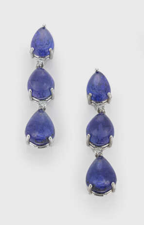 Dekorative Tansanit-Ohrgehänge - photo 1 Dekorative Tansanit-Ohrgehänge - photo 1
