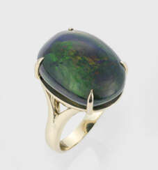 Großer Opal-Ring