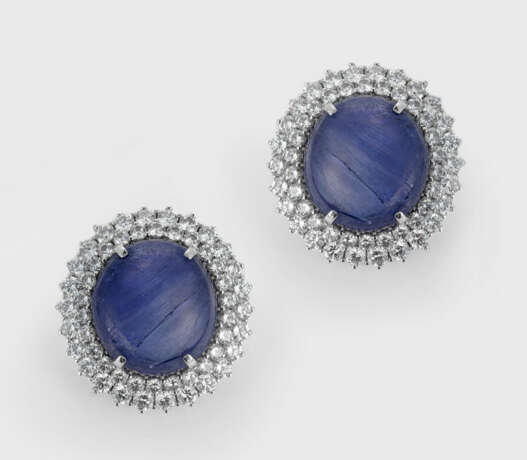 Paar klassische Sternsaphir-Ohrclips - фото 1 Paar klassische Sternsaphir-Ohrclips - фото 1