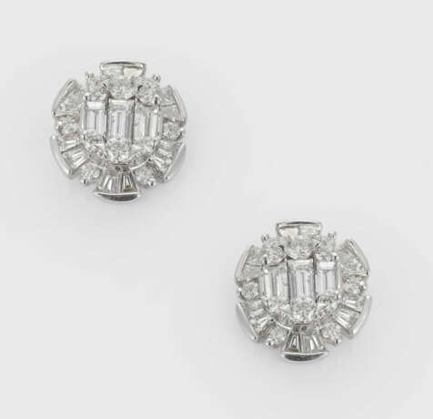 Paar elegante Diamant-Ohrringe - Foto 1