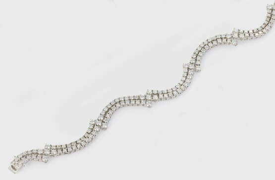 Cocktail-Brillantarmband aus den 1960er Jahren - фото 1 Cocktail-Brillantarmband aus den 1960er Jahren - фото 1