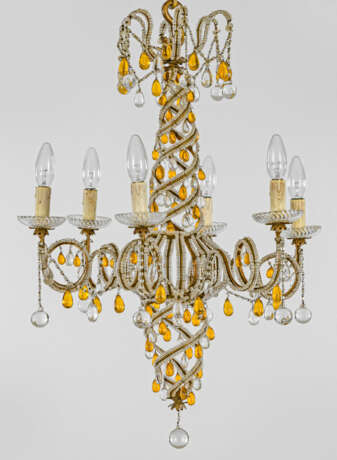 Dekorativer Deckenlüster - фото 1 Dekorativer Deckenlüster - фото 1