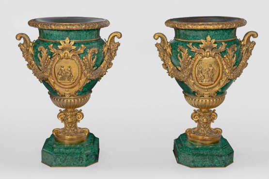 Paar repräsentative Malachitvasen im Napoleon III-Stil - photo 1