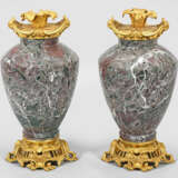 Paar große repräsentative Napoleon III-Vasen - фото 1