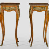 Paar Gueridons im Louis XV-Stil - фото 1