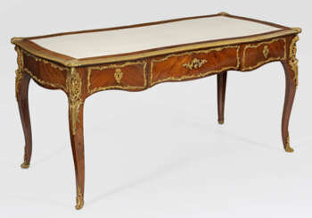 Louis XV-Bureau plat