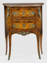 Louis XV-Pfeilerkommode