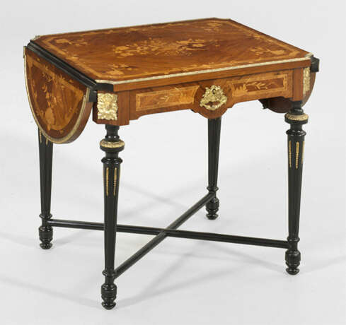 Napoleon III-Salontisch - photo 2