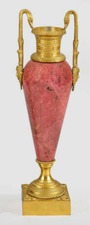 Ziervase im Empirestil - фото 1 Ziervase im Empirestil - фото 1