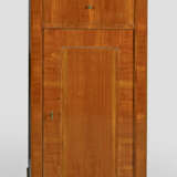 Biedermeier-Pfeilerschrank - Foto 1