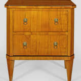 Biedermeier-Pfeilerkommode - Foto 1