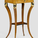 Biedermeier-Beistelltisch - photo 1