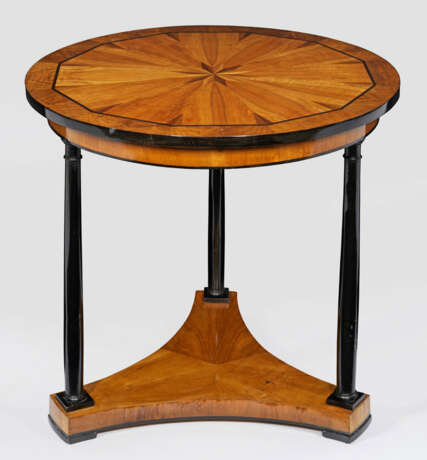 Biedermeier-Salontisch - photo 1