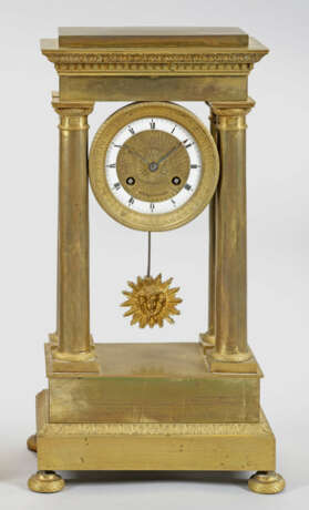 Charles X-Portaluhr - photo 1 Charles X-Portaluhr - photo 1