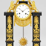 Empire-Portaluhr - photo 1