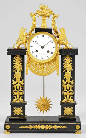 Empire-Portaluhr - photo 1 Empire-Portaluhr - photo 1