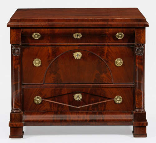 Biedermeier-Kommode - фото 1 Biedermeier-Kommode - фото 1