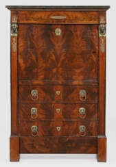 Feiner Empire-Sekretär