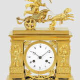 Feine Empire-Figurenpendule "Amor im Wagen" - photo 1
