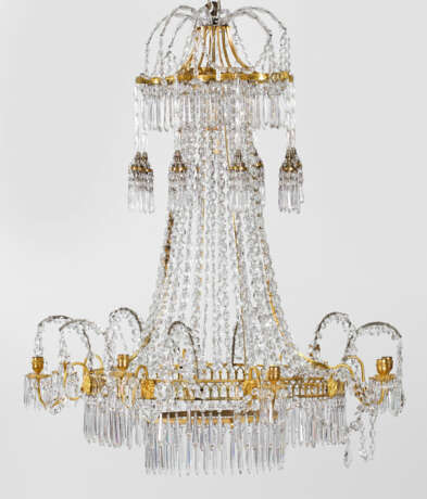Prächtiger Berliner Deckenlüster - photo 1 Prächtiger Berliner Deckenlüster - photo 1