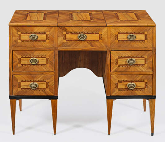 Louis XVI-Poudreuse - photo 1