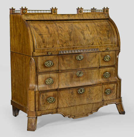 Großes Louis XVI-Zylinderbureau - photo 2
