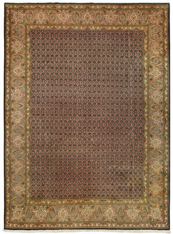 Großer Teppich mit Täbrismuster - фото 1