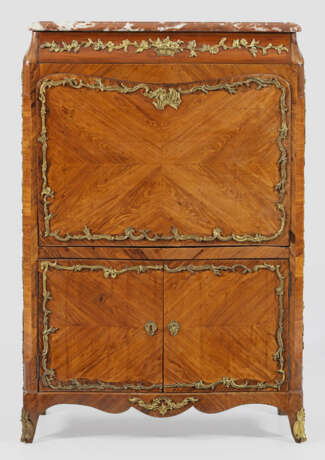 Signierter Louis XV-Sekretär von Léonard Boudin - photo 1 Signierter Louis XV-Sekretär von Léonard Boudin - photo 1