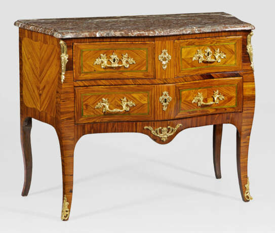 Signierte Louis XV-Kommode von Gaspard Coulon - photo 1