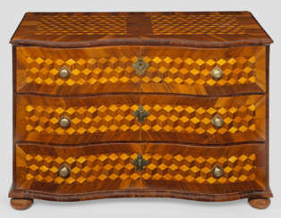 Große Barock-Kommode