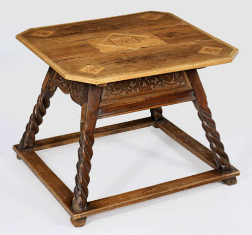 Wirtschaftstisch - photo 1