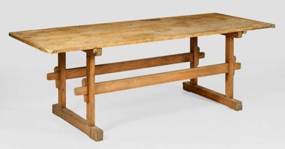 Großer Arbeitstisch - photo 1 Großer Arbeitstisch - photo 1