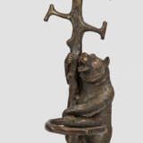 Skulpturaler Garderobenständer - photo 1