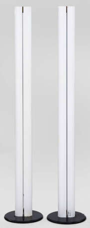 Paar große Bodenlampen "Megaron" von Gianfranco Frattini - photo 1 Paar große Bodenlampen "Megaron" von Gianfranco Frattini - photo 1