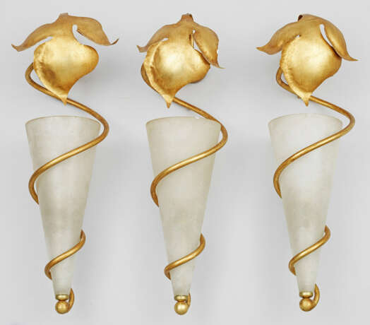 Drei große Wandlampen - photo 1 Drei große Wandlampen - photo 1