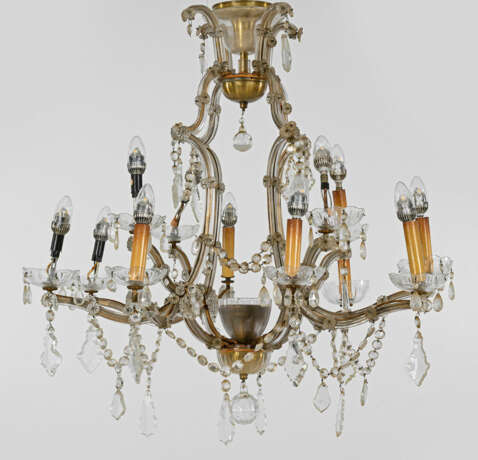 Großer Deckenlüster - photo 1 Großer Deckenlüster - photo 1