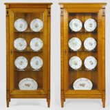 Paar Vitrinenschränke im Biedermeier-Stil - photo 1