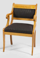 Biedermeier-Armlehnstuhl