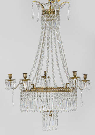 Deckenlüster im Empire-Stil - фото 1 Deckenlüster im Empire-Stil - фото 1