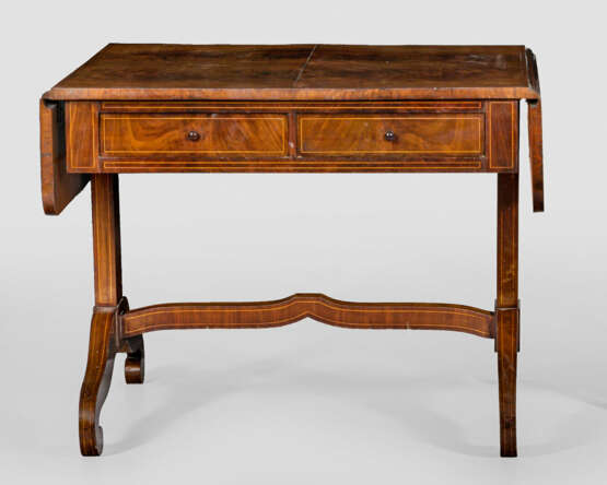 Biedermeier-Klapptisch - photo 1