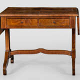 Biedermeier-Klapptisch - photo 1