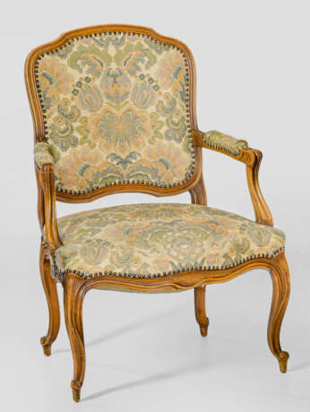 Armlehnsessel im Louis XV-Stil - photo 1