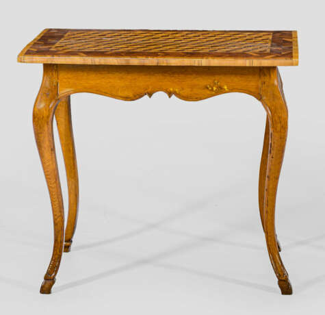 Kleiner Barock-Tisch - photo 1