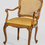 Armlehnstuhl - photo 1