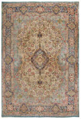 Großer alter Kirman-Teppich