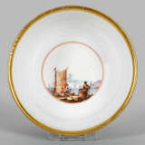 Seltener Miniaturbecher mit Bataillenszene - photo 2