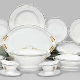 Umfangreiches Jugendstil-Tafelservice - photo 1
